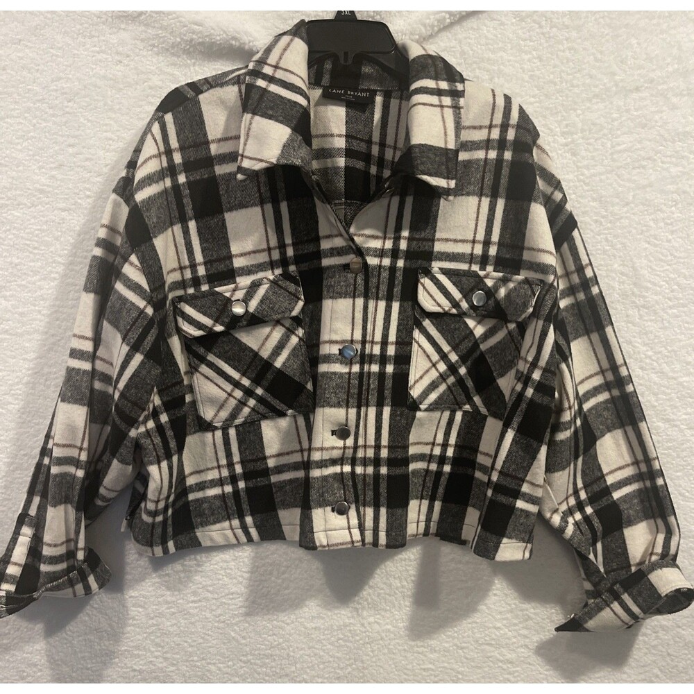 Lane Bryant Short Shacket Size 26/28 Blue Brown Beige Gingham Plaid Flannel Nice